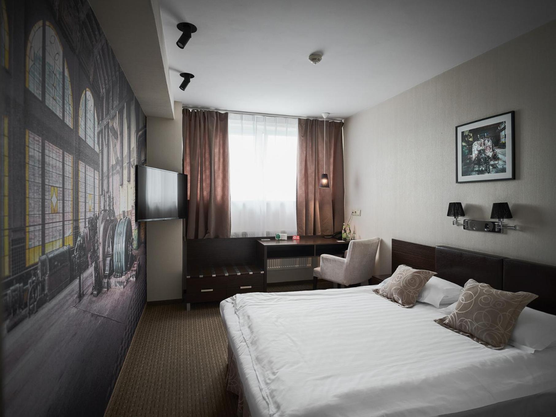 Iness Hotel Łódź Eksteriør billede