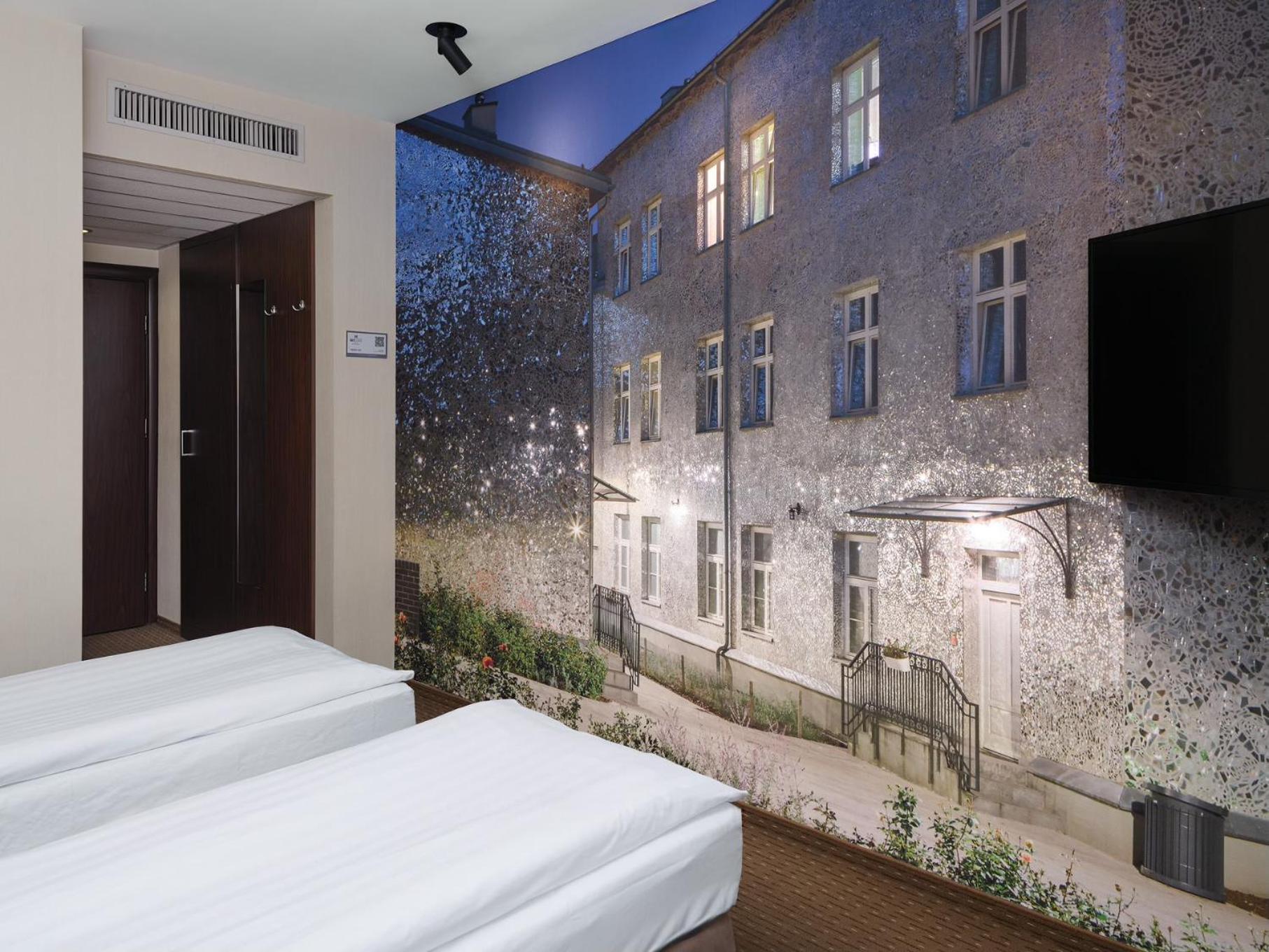 Iness Hotel Łódź Eksteriør billede