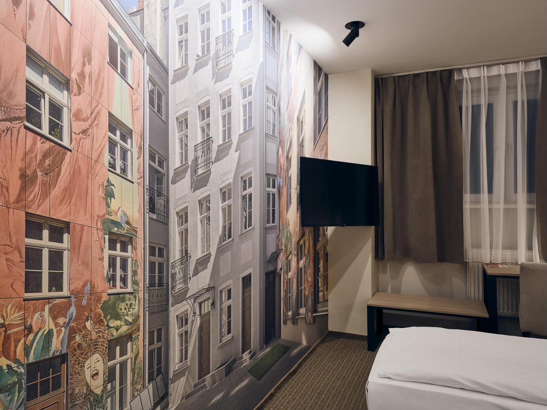 Iness Hotel Łódź Eksteriør billede